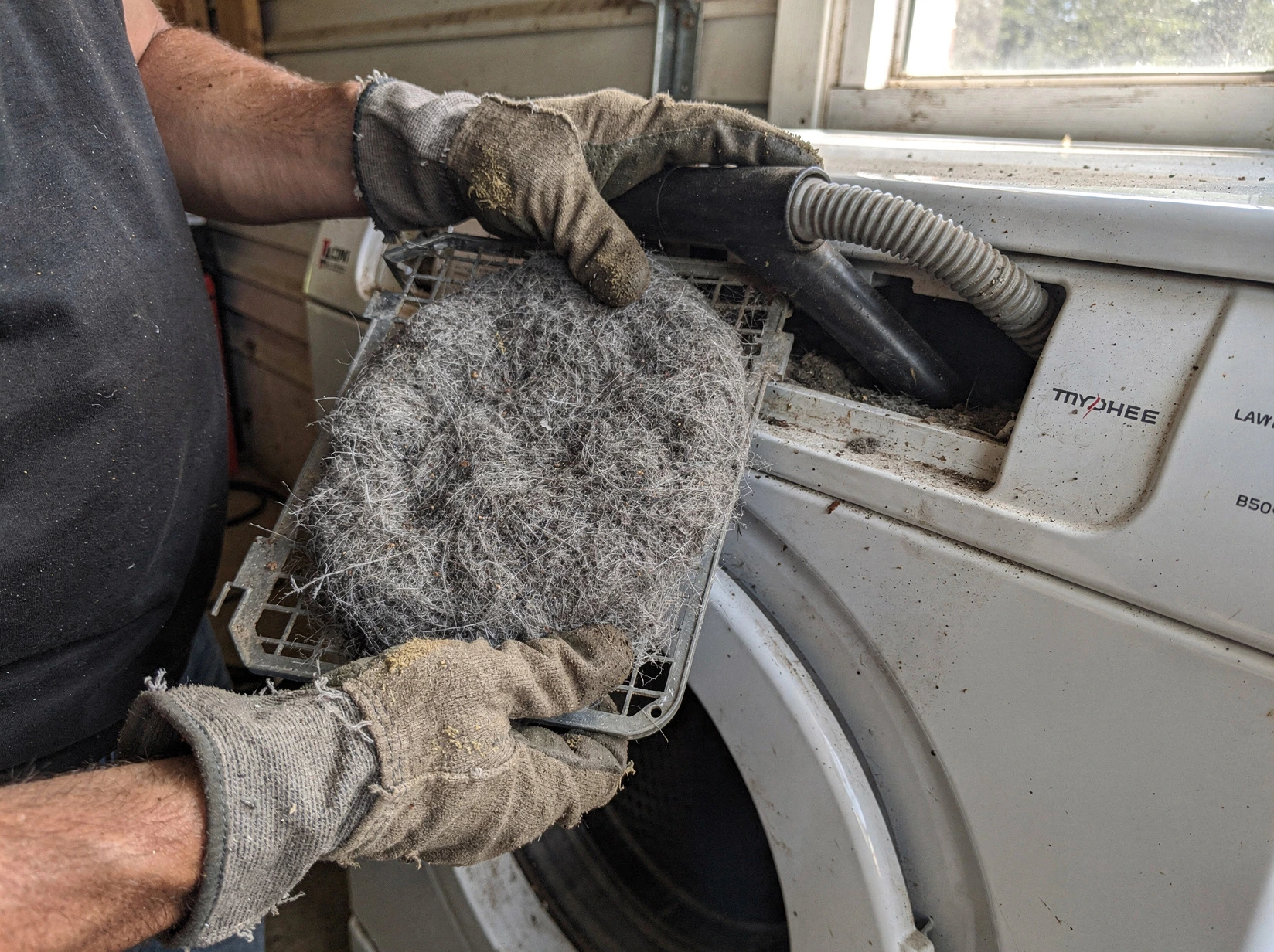 Cleaning Dryer Lint Trap service in Murfreesboro, TN